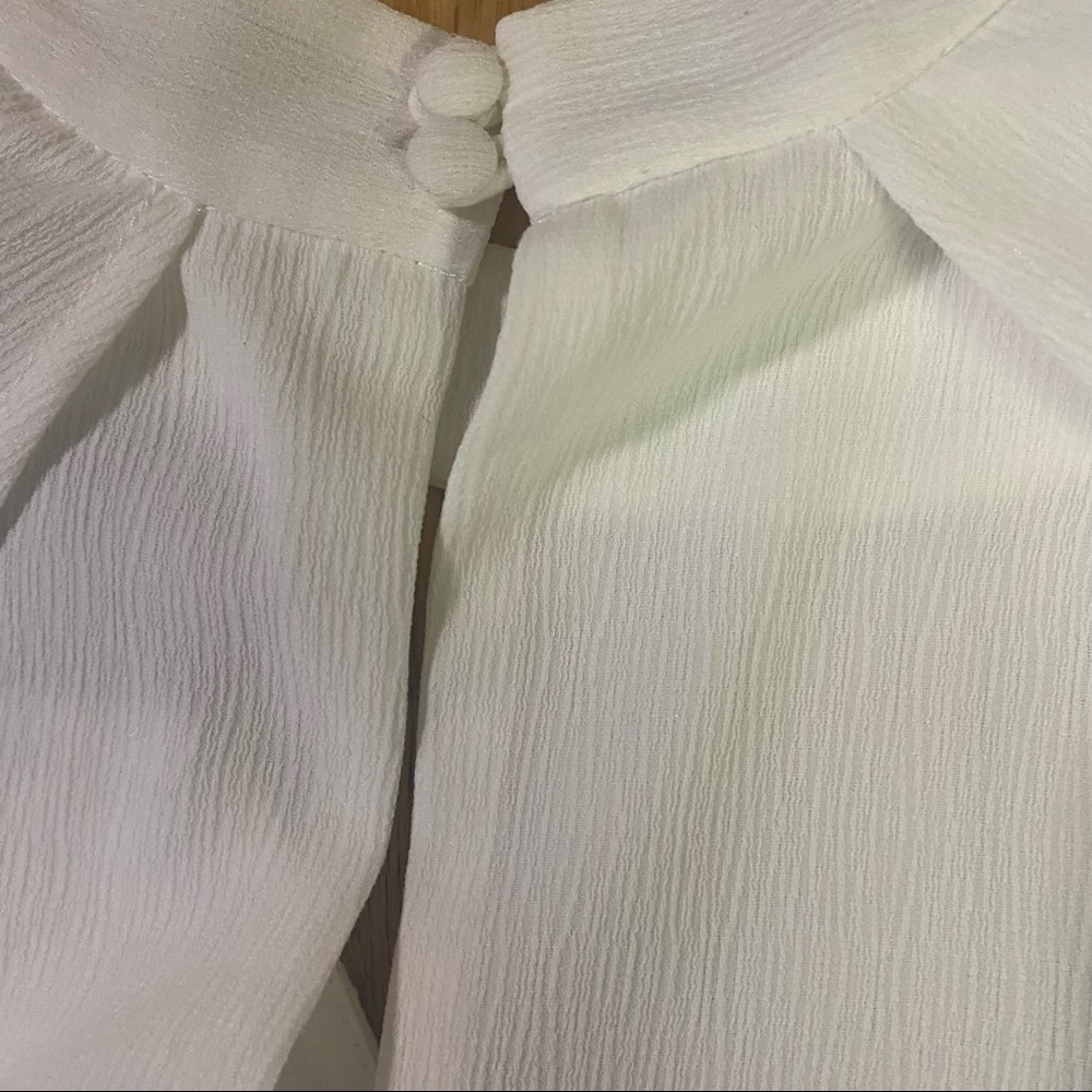 Revolve C/MEO Top - Picture 8 of 13